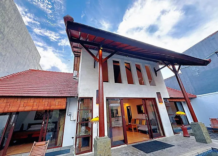 Villa Brady's 3 Bedrooms Center Of Sanur