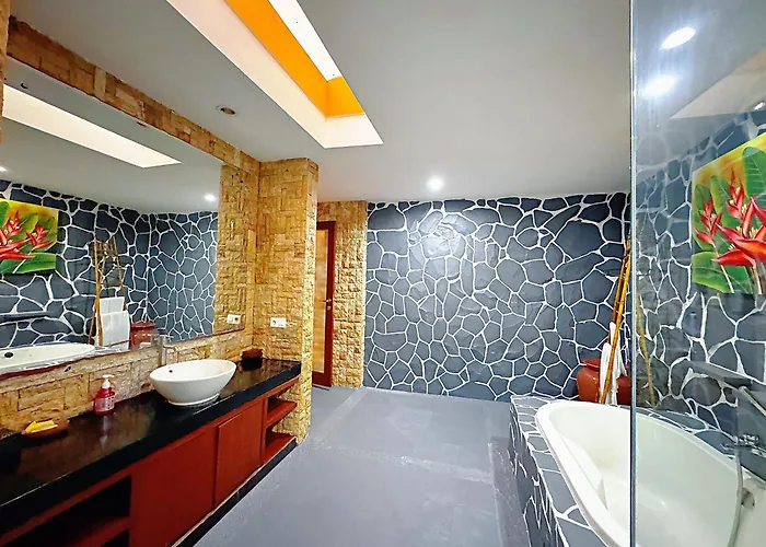 Villa Brady's 3 Bedrooms Center Of Sanur
