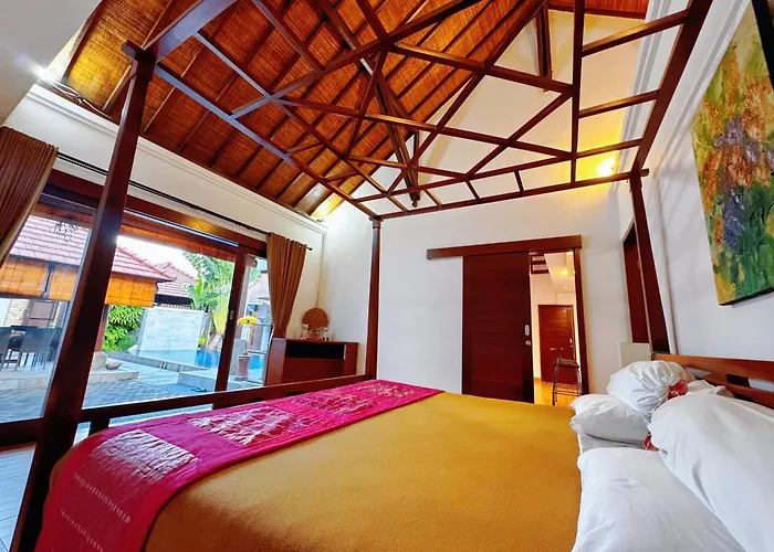 Villa Brady's 3 Bedrooms Center Of Sanur