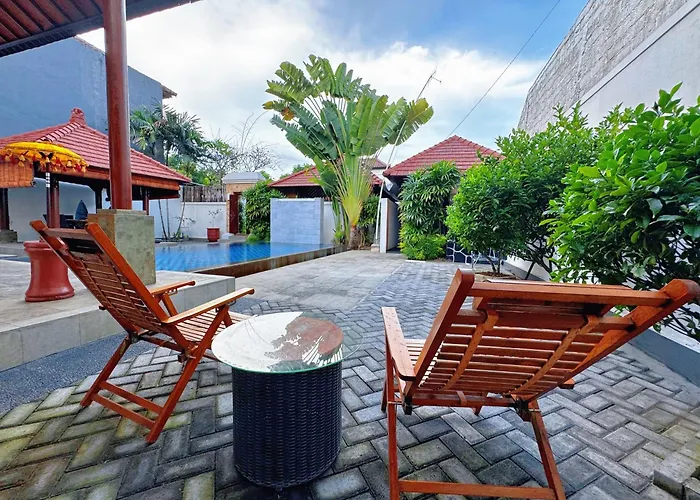 Brady's 3 Bedrooms Center Of * Sanur